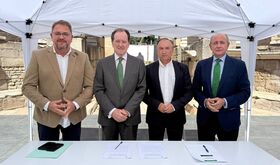 Convenio colaboracin FIBE y Consorcio Mrida para la iluminacin del Teatro Romano