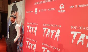 Mrida presente en la premiere de 100 das con la Tata de Miguel Angel Muoz en Cine Capitol de Madrid