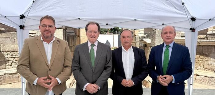 Convenio colaboración FIBE y Consorcio Mérida para la iluminación del Teatro Romano