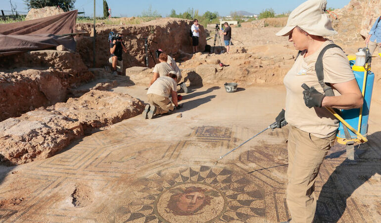 Los lectores de National Geographic eligen el mosaico de Medusa de Mrida como Mejor Halllazgo