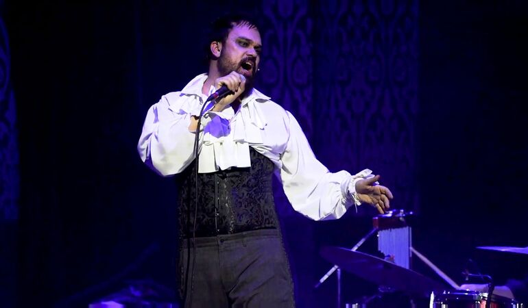 Premio Broadway World Spain Mejor Evento Teatral para De Profundis protagonizada por el extremeo Josen Moreno