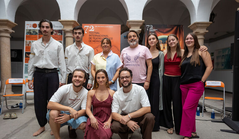 El Festival de Mrida presenta propuestas de jvenes creadores inspiradas en los mitos clsicos con Agustito en Mrida  